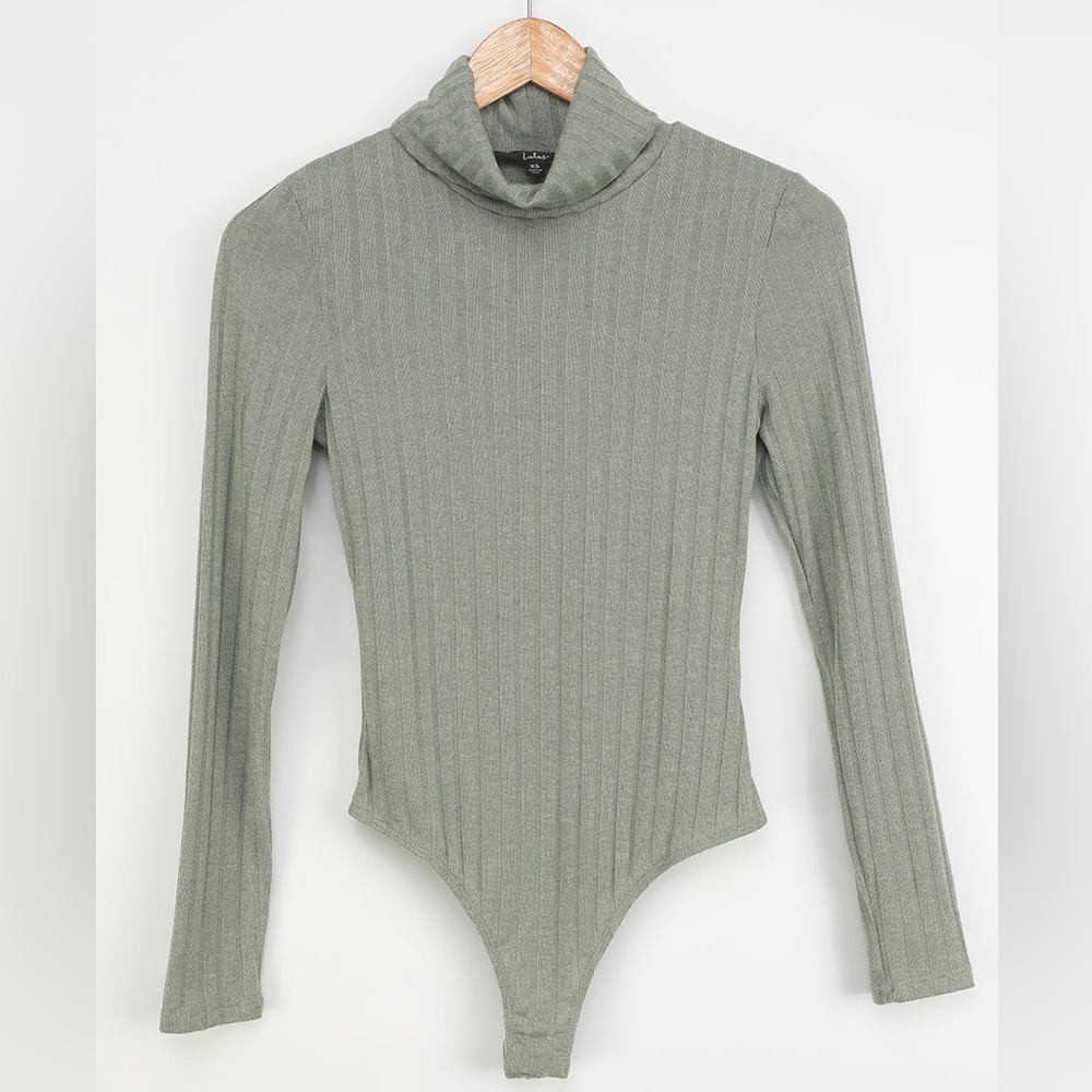 Lulu’s Sage Green Ribbed Turtleneck Bodysuit
